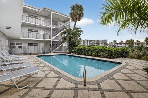 Condominio en venta en Hollywood, Florida, 2 dormitorios, 99.96 m2 № 1986010 - foto 25