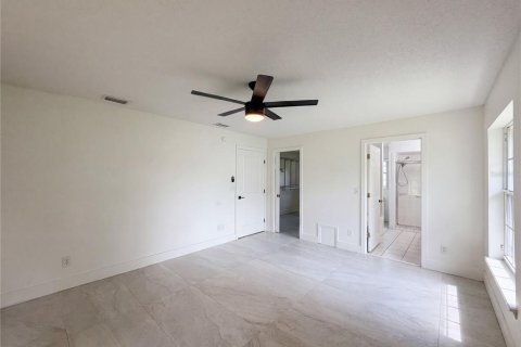 Casa en venta en Clermont, Florida, 3 dormitorios, 170.57 m2 № 2151161 - foto 13