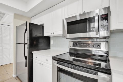 Condominio en venta en Palm Beach Gardens, Florida, 2 dormitorios, 104.52 m2 № 2190502 - foto 4