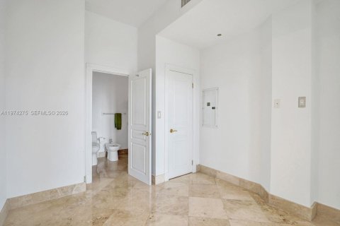 Copropriété à vendre à Miami Beach, Floride: 2 chambres, 138.42 m2 № 2154819 - photo 29