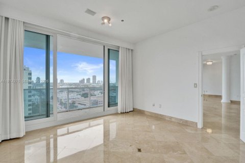 Copropriété à vendre à Miami Beach, Floride: 2 chambres, 138.42 m2 № 2154819 - photo 23