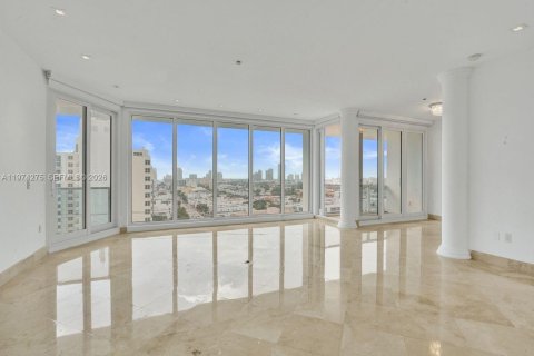 Copropriété à vendre à Miami Beach, Floride: 2 chambres, 138.42 m2 № 2154819 - photo 3