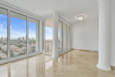 Copropriété à vendre à Miami Beach, Floride: 2 chambres, 138.42 m2 № 2154819 - photo 6