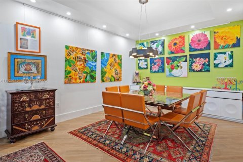 Adosado en venta en Sunny Isles Beach, Florida, 3 dormitorios, 351.17 m2 № 1992316 - foto 10