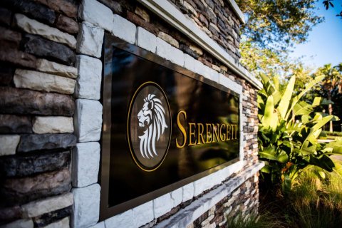 Serengeti by Biscayne Homes sobre plano en Spring Hill, Florida № 518979 - foto 1