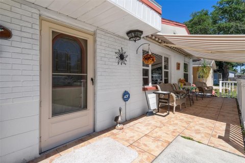 Villa ou maison à vendre à Saint Petersburg, Floride: 2 chambres, 102.1 m2 № 1133769 - photo 5