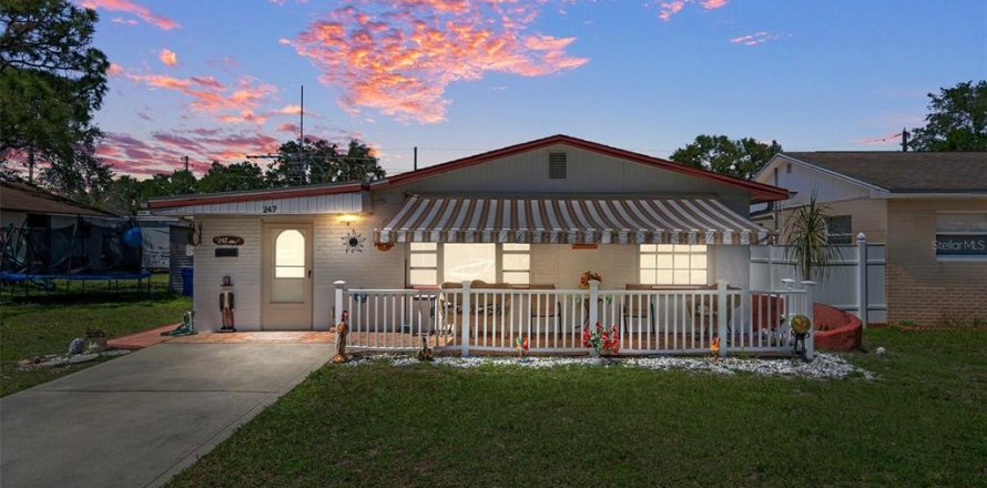 Villa ou maison à Saint Petersburg, Floride 2 chambres, 102.1 m2 № 1133769