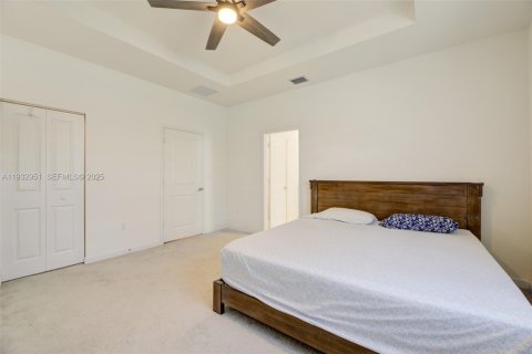 Снять в аренду таунхаус в Майами, Флорида 3 спальни, 169.73м2, № 1991786 - фото 23