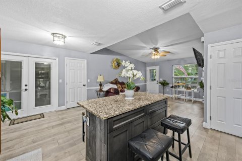 Casa en venta en Orlando, Florida, 4 dormitorios, 129.32 m2 № 1877388 - foto 10