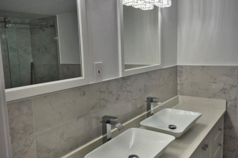 Copropriété à vendre à Boynton Beach, Floride: 2 chambres, 139.17 m2 № 2088043 - photo 10