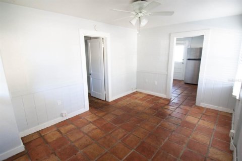 Appartement à louer à Sarasota, Floride: 2 chambres, 65.03 m2 № 2418877 - photo 5