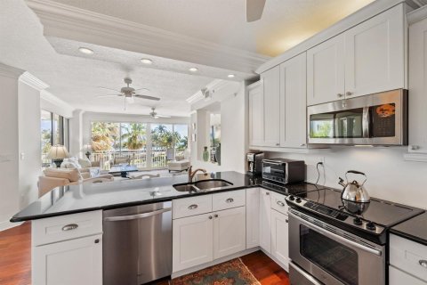 Condo in Jupiter, Florida, 3 bedrooms  № 2081511 - photo 10