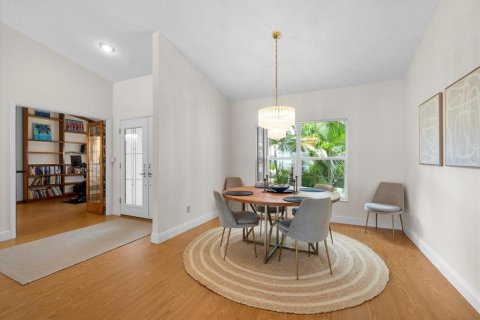 Villa ou maison à vendre à Tampa, Floride: 4 chambres, 260.96 m2 № 1910741 - photo 14