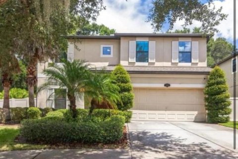 House in Seffner, Florida 5 bedrooms, 298.77 sq.m. № 1651094 - photo 1