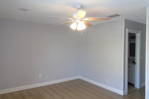 Touwnhouse à louer à Deerfield Beach, Floride: 2 chambres, 116.87 m2 № 2085288 - photo 17