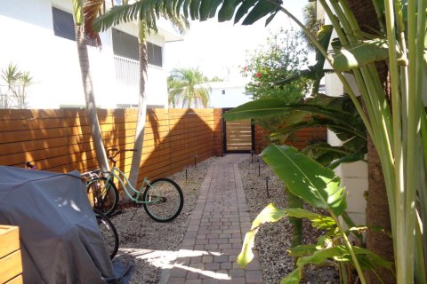 Touwnhouse à louer à Deerfield Beach, Floride: 2 chambres, 116.87 m2 № 2085288 - photo 25
