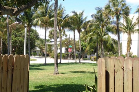 Touwnhouse à louer à Deerfield Beach, Floride: 2 chambres, 116.87 m2 № 2085288 - photo 21