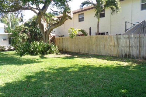 Touwnhouse à louer à Deerfield Beach, Floride: 2 chambres, 116.87 m2 № 2085288 - photo 23