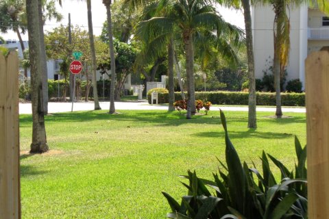 Touwnhouse à louer à Deerfield Beach, Floride: 2 chambres, 116.87 m2 № 2085288 - photo 22