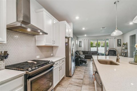 Casa en venta en Odessa, Florida, 3 dormitorios, 195.56 m2 № 1904682 - foto 18