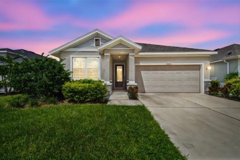 Casa en venta en Odessa, Florida, 3 dormitorios, 195.56 m2 № 1904682 - foto 1