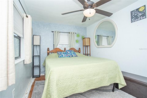 Villa ou maison à vendre à Saint Petersburg, Floride: 3 chambres, 109.81 m2 № 1836892 - photo 12