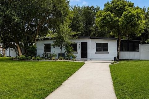 Villa ou maison à Sanford, Floride 3 chambres, 120.77 m2 № 2321236