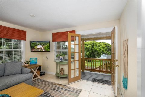 Casa en venta en Eustis, Florida, 3 dormitorios, 225.94 m2 № 1585792 - foto 20