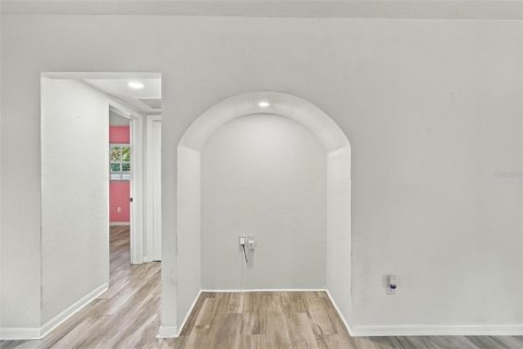 Casa en venta en Clearwater, Florida, 3 dormitorios, 112.04 m2 № 2386534 - foto 12