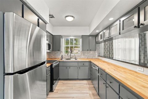 Casa en venta en Clearwater, Florida, 3 dormitorios, 112.04 m2 № 2386534 - foto 20