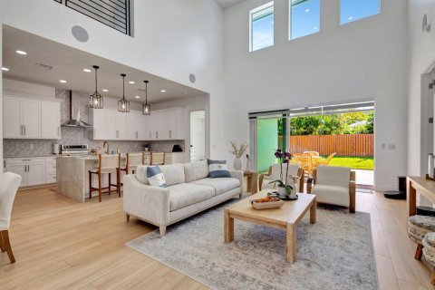Casa en venta en North Palm Beach, Florida, 4 dormitorios, 369.75 m2 № 2173879 - foto 13