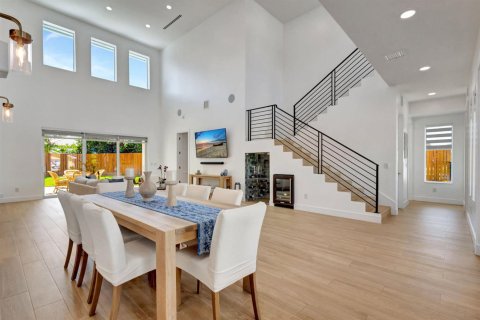 Casa en venta en North Palm Beach, Florida, 4 dormitorios, 369.75 m2 № 2173879 - foto 17