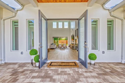 Casa en venta en North Palm Beach, Florida, 4 dormitorios, 369.75 m2 № 2173879 - foto 12