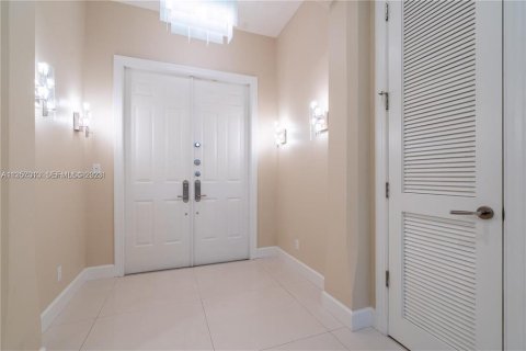 Touwnhouse à vendre à Fort Lauderdale, Floride: 3 chambres, 210.33 m2 № 2263067 - photo 3