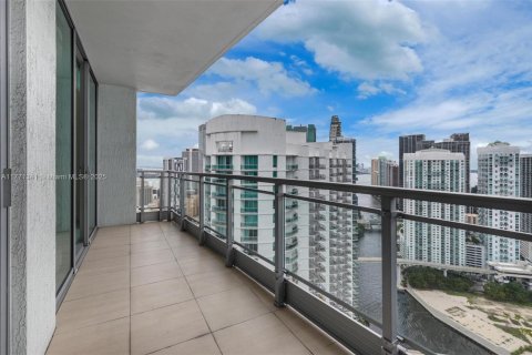 Condo in Miami, Florida, 2 bedrooms  № 1738078 - photo 18