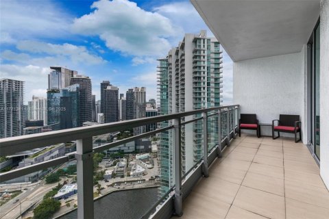 Condo in Miami, Florida, 2 bedrooms  № 1738078 - photo 5