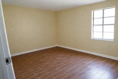Appartement à louer à Tampa, Floride: 3 chambres, 79.62 m2 № 2122404 - photo 3