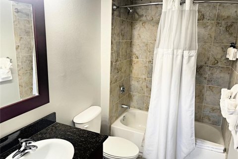 Condo in Winter Garden, Florida, 3 bedrooms  № 2098781 - photo 22