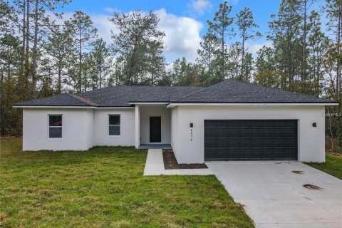 House in Ocala, Florida 4 bedrooms, 154.4 sq.m. № 1543561 - photo 1