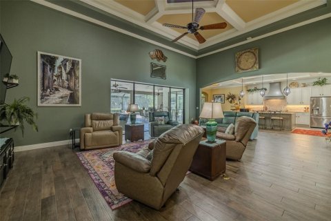 House in Fish Hawk, Florida 4 bedrooms, 394.18 sq.m. № 1669910 - photo 29