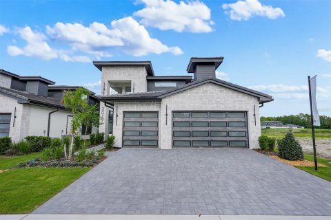 Villa ou maison à vendre à Davenport, Floride: 5 chambres, 310.48 m2 № 2413417 - photo 3