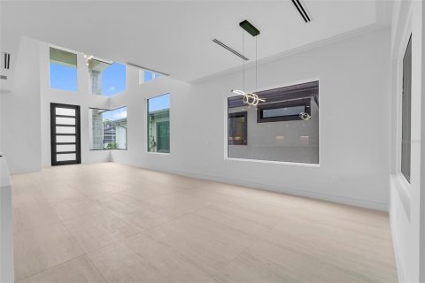 Villa ou maison à vendre à Davenport, Floride: 5 chambres, 310.48 m2 № 2413417 - photo 17