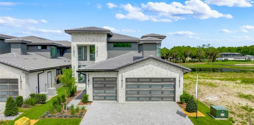 Villa ou maison à Davenport, Floride 5 chambres, 310.48 m2 № 2413417