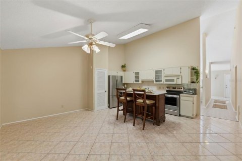 Copropriété à vendre à Clearwater, Floride: 2 chambres, 153.29 m2 № 2202689 - photo 16