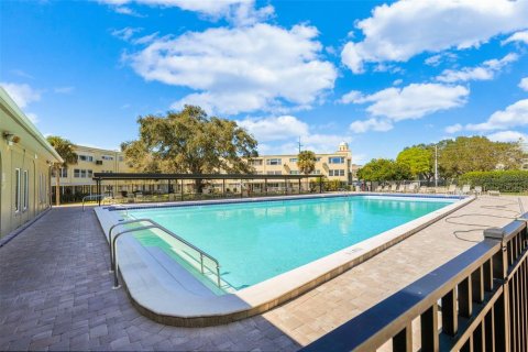 Copropriété à vendre à Clearwater, Floride: 2 chambres, 153.29 m2 № 2202689 - photo 30