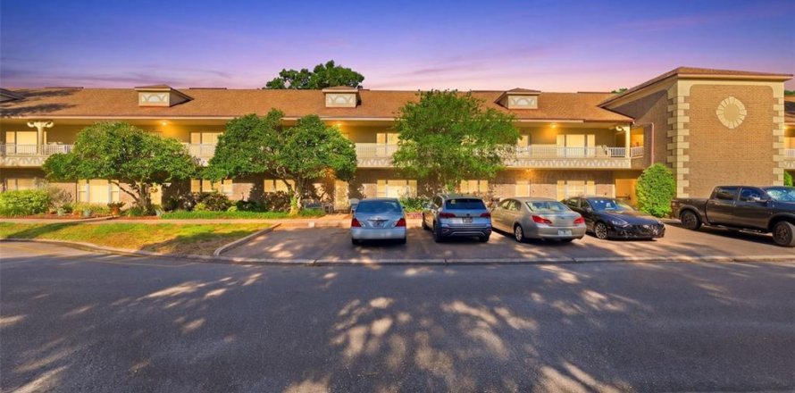 Condo à Clearwater, Floride, 2 chambres  № 2202689