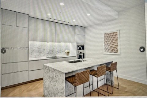 Copropriété à vendre à Miami Beach, Floride: 2 chambres, 115.66 m2 № 1986004 - photo 2