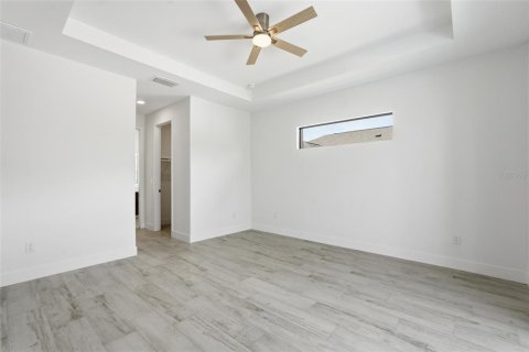 House in Port Charlotte, Florida 3 bedrooms, 160.35 sq.m. № 2283644 - photo 14