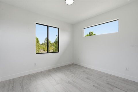 House in Port Charlotte, Florida 3 bedrooms, 160.35 sq.m. № 2283644 - photo 24