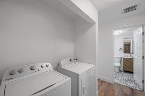 Villa ou maison à louer à Saint Petersburg, Floride: 2 chambres, 71.72 m2 № 2425455 - photo 19